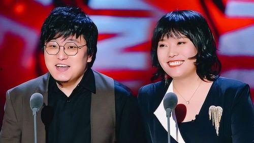 刘大锤最新爆料cp榜单,最新CP榜单出炉,明星情侣动态大盘点 第2张 刘大锤最新爆料cp榜单,最新CP榜单出炉,明星情侣动态大盘点 第2张